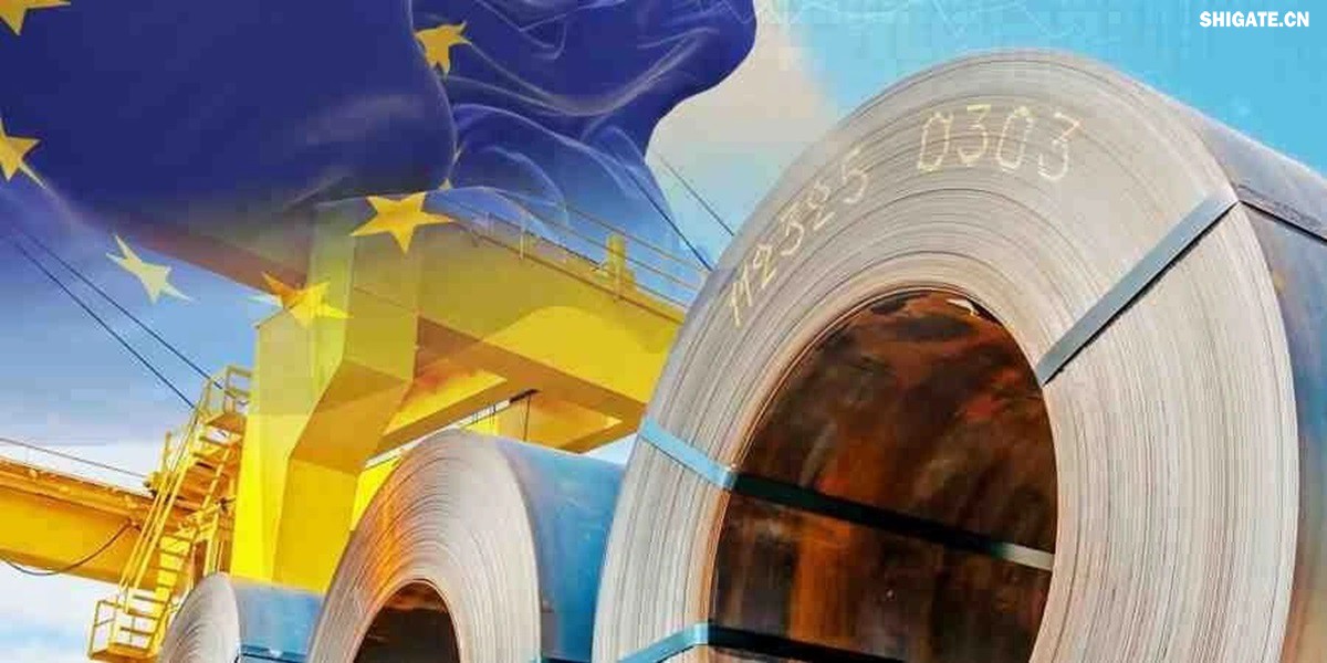 你聽說過歐洲"鋼鐵心臟"萎縮的消息嗎？為什么曾經(jīng)強大的歐盟鋼鐵產(chǎn)業(yè)如今正在迅速崩塌？特朗普政府重啟的25%鋼鐵關稅究竟給歐洲造成了多大沖擊？在全球貿(mào)易保護主義重燃的今天，歐盟的慘痛教訓對中國有何警示意義？數(shù)據(jù)顯示，2025年一季度，歐盟對美鋼鐵出口同比驟降42%，損失約150萬噸訂單和45億歐元收入。與此同時，中國鋼鐵卻逆勢增長，2024年出口量突破1.11億噸，創(chuàng)下8年來新高。這背后有哪些產(chǎn)業(yè)鏈布局的深層差異？中國又該如何從歐盟的失敗中吸取經(jīng)驗，打贏未來全球貿(mào)易的三大突圍戰(zhàn)？