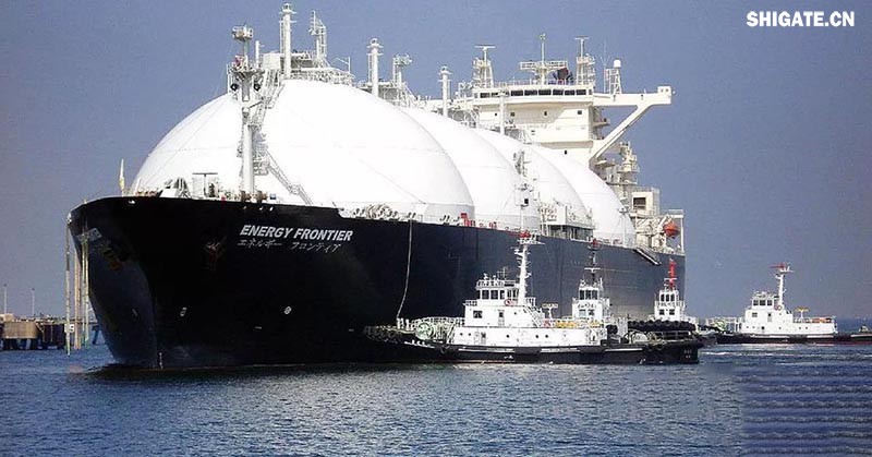 在河鋼集團舞鋼公司上下凝心聚力，對標一流，真抓實干，共克時艱的大氛圍下，3月初，從舞鋼二煉鋼傳來振奮人心的好消息：該廠9Ni鋼生產(chǎn)實現(xiàn)新突破，一舉打破不久之前剛剛創(chuàng)造的15連澆新紀錄，實現(xiàn)了16連澆，產(chǎn)品性能、質(zhì)量、剩磁等技術(shù)指標均滿足相關標準要求，標志著舞鋼9Ni鋼生產(chǎn)技術(shù)水平再次實現(xiàn)新提升。下一步，舞鋼將認真總結(jié)經(jīng)驗，傳承革新，不斷攻關，實現(xiàn)9Ni鋼16爐連澆的常態(tài)化。在此基礎上，繼續(xù)加強研究，把9Ni鋼技術(shù)升級的成果向其他鋼種推廣，讓舞鋼產(chǎn)品競爭力得到持續(xù)不斷的提升。